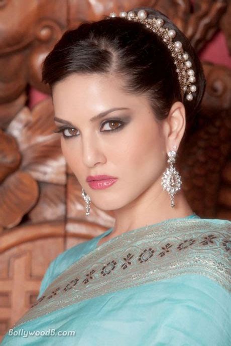 N Ew Ppom Sunny Leone Latest Pictures 2013