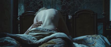 naked melissa george in the amityville horror
