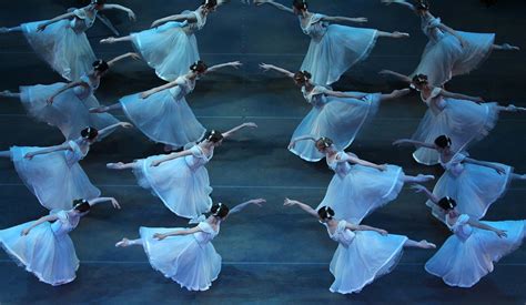 Pacific Northwest Ballet Offers A Multilayered ‘giselle The New York