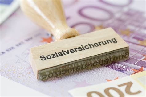 sozialversicherung kein beitrags bonus fuer eltern bayernkurier