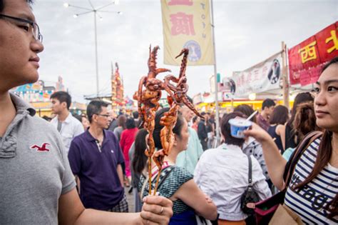 a guide to toronto night markets for 2015