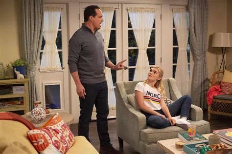 american housewife review sometimes cheaters win season 3 episode 3