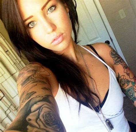tattooed chicks with a lot of sex appeal 60 pics 2 s