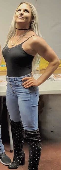 Candice Has Such A Tight Body Wrestlewiththeplot