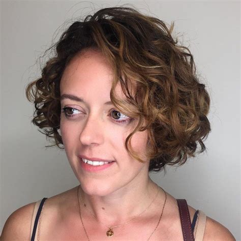 20 Inspirations Short Messy Curly Hairstyles