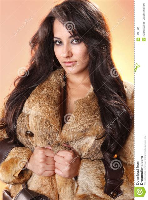 porn girl fur coat naked photo