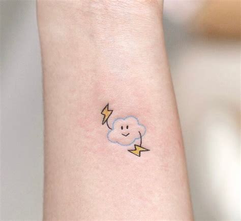 41 Simple First Small Tattoo Ideas For Women Cool Small Tattoos Cute
