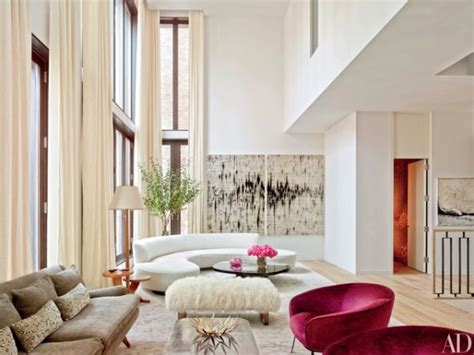 inspirasi desain interior ruang keluarga nyaman  berkelas