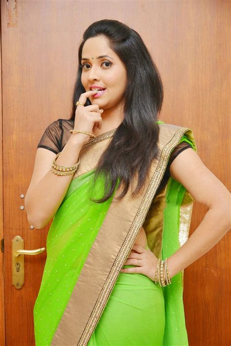 Anchor Anasuya Hip Showing Photos In Green Saree Actress