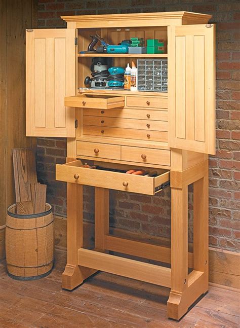 heirloom tool cabinet woodworking project woodsmith