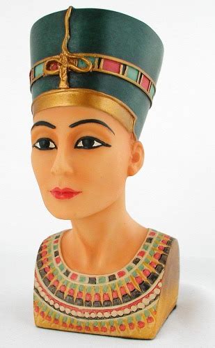 Egyptian Queen Nefertiti Statue Small Zarifa S Touch Of
