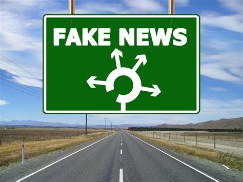 fake news truth trust disinformation  misinformation