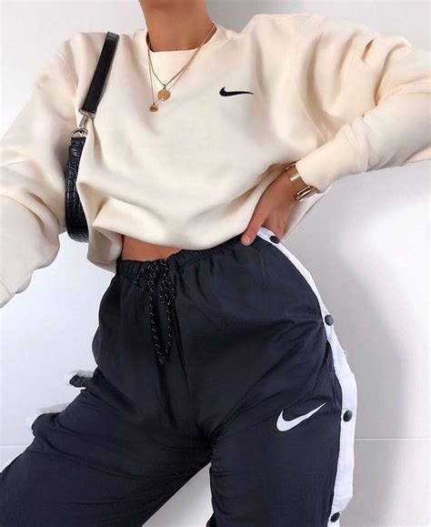 instagram nike outfits follow atclothiies   popular outfits sporty