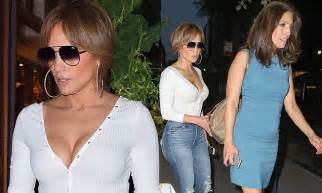 busty jennifer lopez dines with striking sister lynda daily mail online