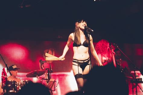 Photos Laura Benanti Lena Hall And More Join The Skivvies At 42west