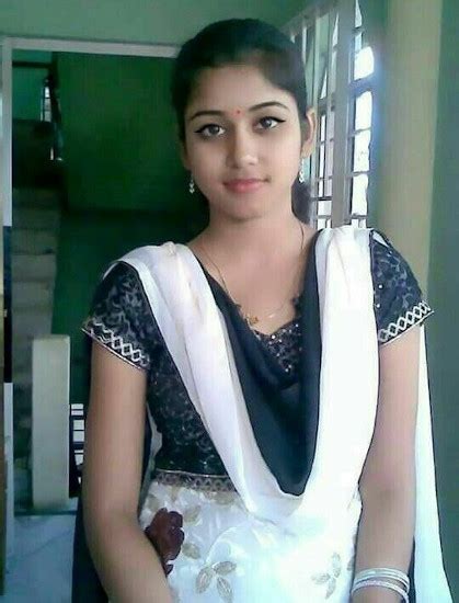 college girls cute beautiful indian college girls dp profile pics for