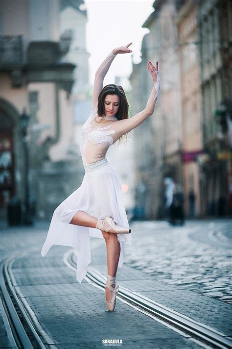 ballet dancer by viktor sarakula on 500px dance photography poses
