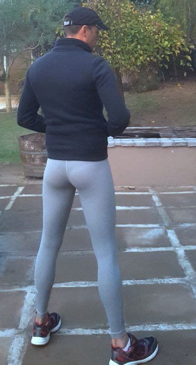Pin On Guys In Tights