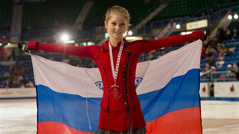 Russian Teen Beats Usa S Gracie Gold At Skate Canada