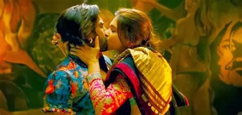 Special For All Ram Leela Movie Hot Deepika And Ranveer Kissing Stills