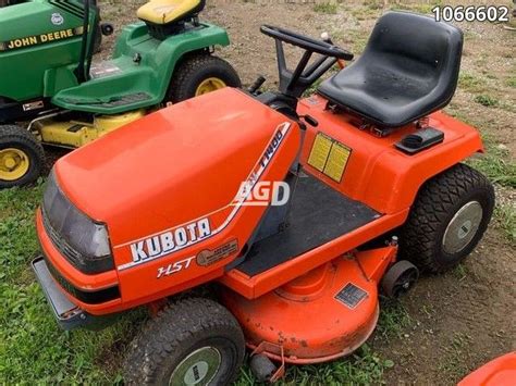 kubota  lawn tractor agdealer