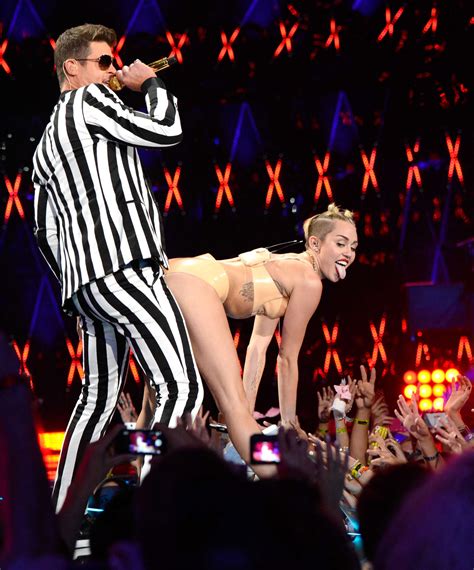 miley cyrus pictures hot vma 2013 mtv performance 28 gotceleb