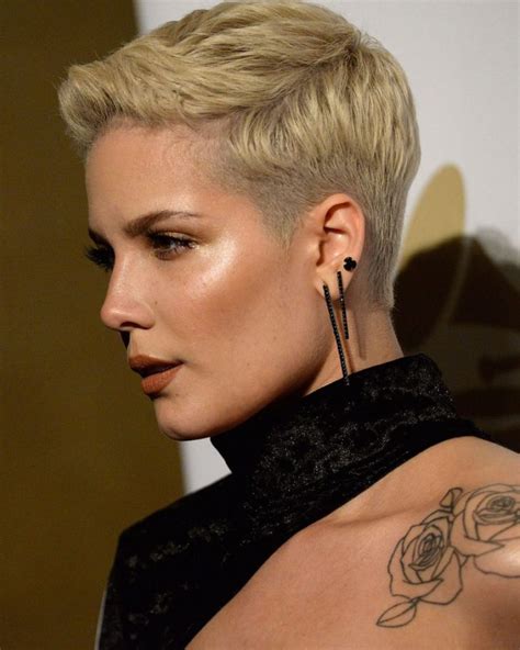 Short Pixie Haircuts 2021 2022 Coolest Pixie Hairstyles Page 4 Of 8