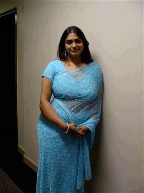 hot desi aunties half dress photos ~ south indian