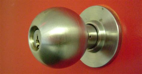 illegal   key locks  bedroom doors budget friendly furnishing