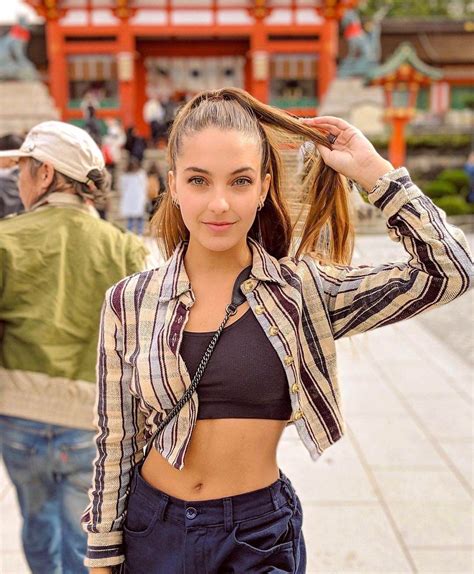 Everything You Need To Know About Lexi Rivera Instagram Outfits