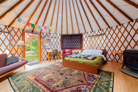 airbnb yurts  stay     hotels  par boutique hotels travel