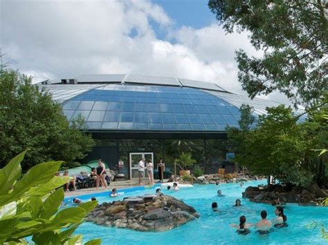 outdoor pool   subtropical swimming paradise  center parcs uk  flickr centre parcs
