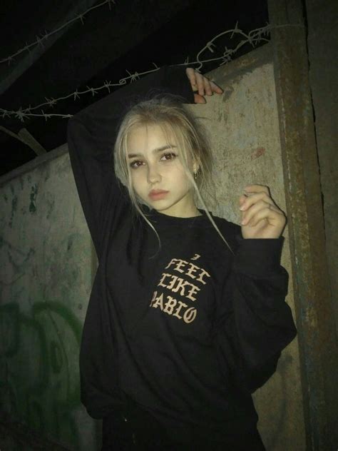pin by violet robertson on mood мода ебат grunge girl aesthetic girl