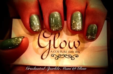 graduated glitter nails  glow couture day spa nails glitter nails