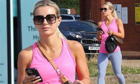 dani dyer cuts a casual figure in gym gear to head to the shops