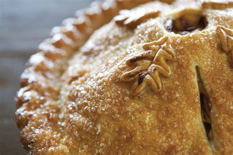 6 Steps For Building The Perfect Pie Crust And One Great Apple Pie Recipe