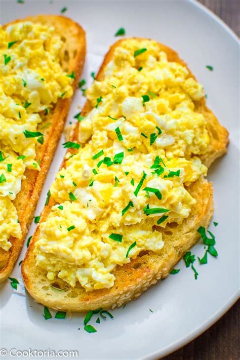 scrambled egg toast cooktoria