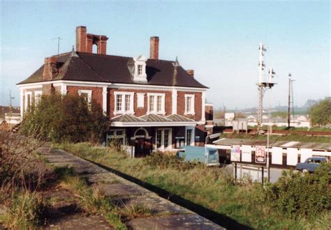 liberal england market harborough station