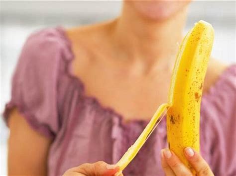 everyday genius seven surprisingly brilliant uses of banana peels