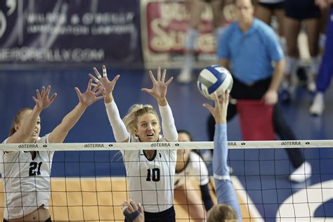 Lets Dance No 7 Seed Byu Womens Volleyball To Play New Face And