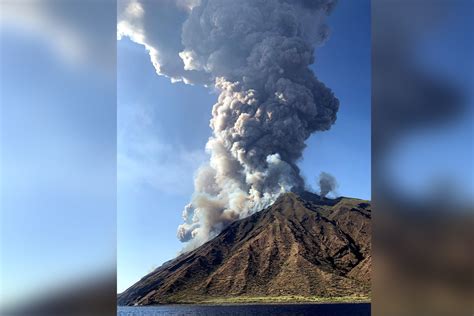stromboli volcano eruption one dead from falling stones as volcano