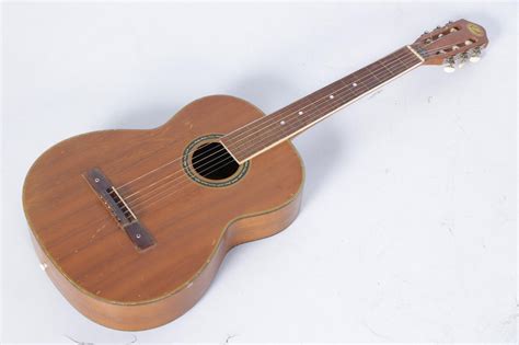 vintage kent carmencita acoustic guitar and case ebth