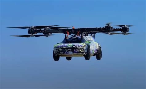 xpeng aeroht flying car   giant drone   wheels