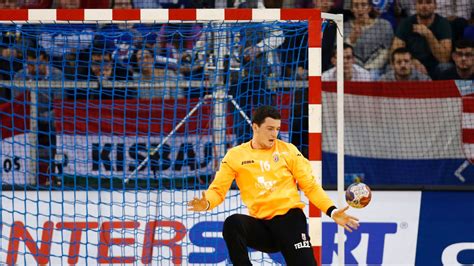filip ivic verstaerkt vfl gummersbach ab sommer  handball news