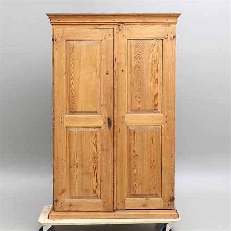 cabinet clothes cabinet