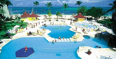 pin  resort   day  breezes resort  spa day pass bahamas  inclusive vacation