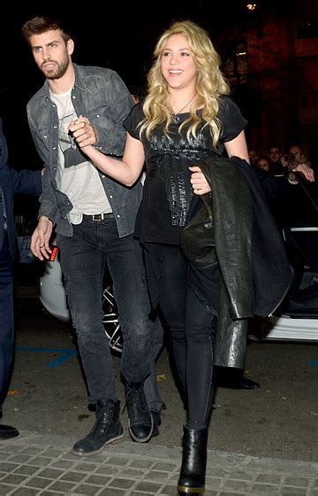 All Hollywood Celebrities Shakira With Her Husband Gerard