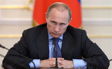 As Sanctions Pile Up Russians Alarm Grows Over Putins Tactics The