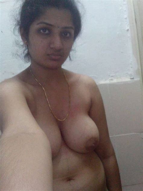 hot busty desi indian bhabhies arousing boob images