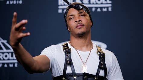 rapper ti charged  disorderly conduct public drunkenness